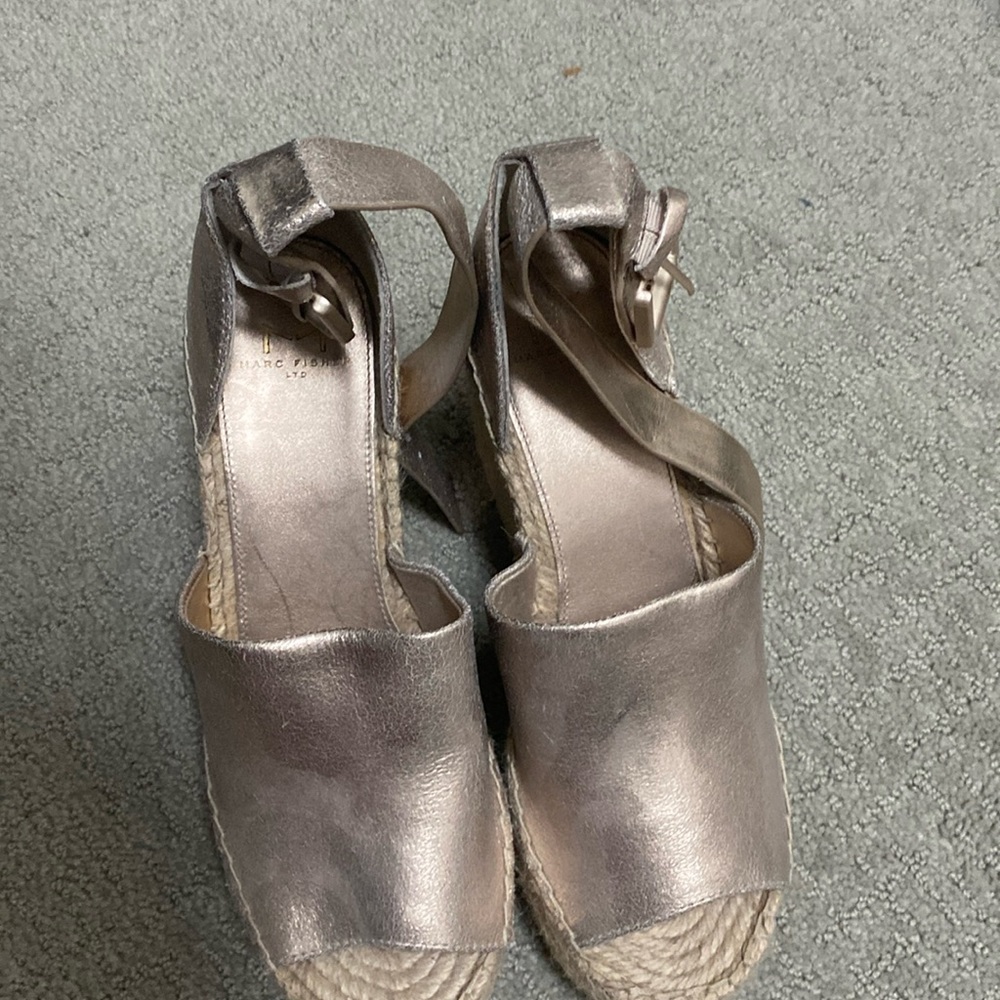 Marc Fisher gold espadrille wedges